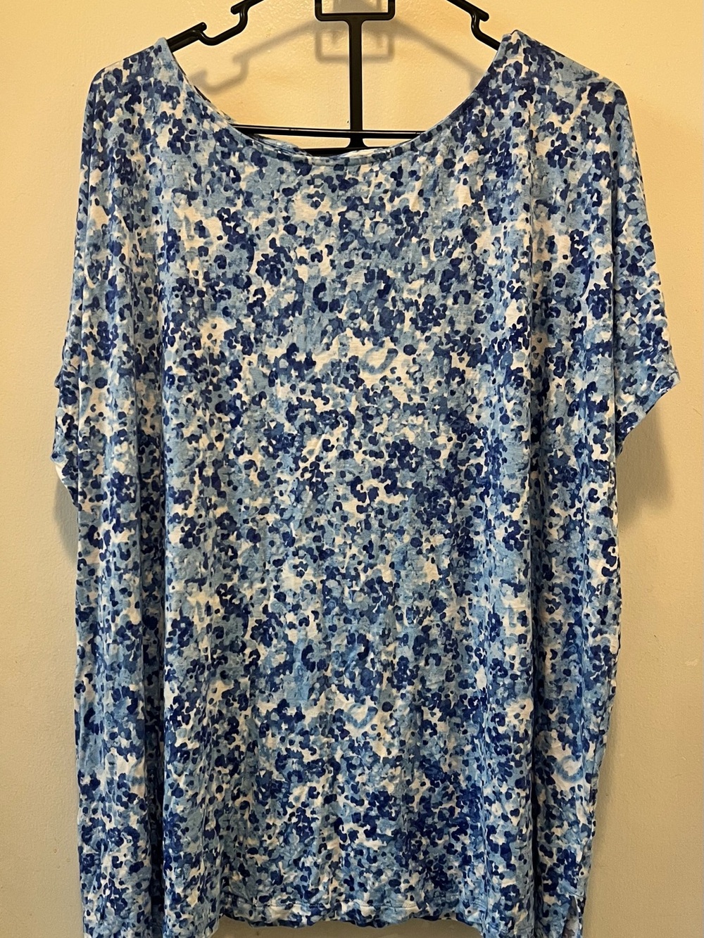 Simply Vera Vera Wang Blue Speckled Floral Tunic